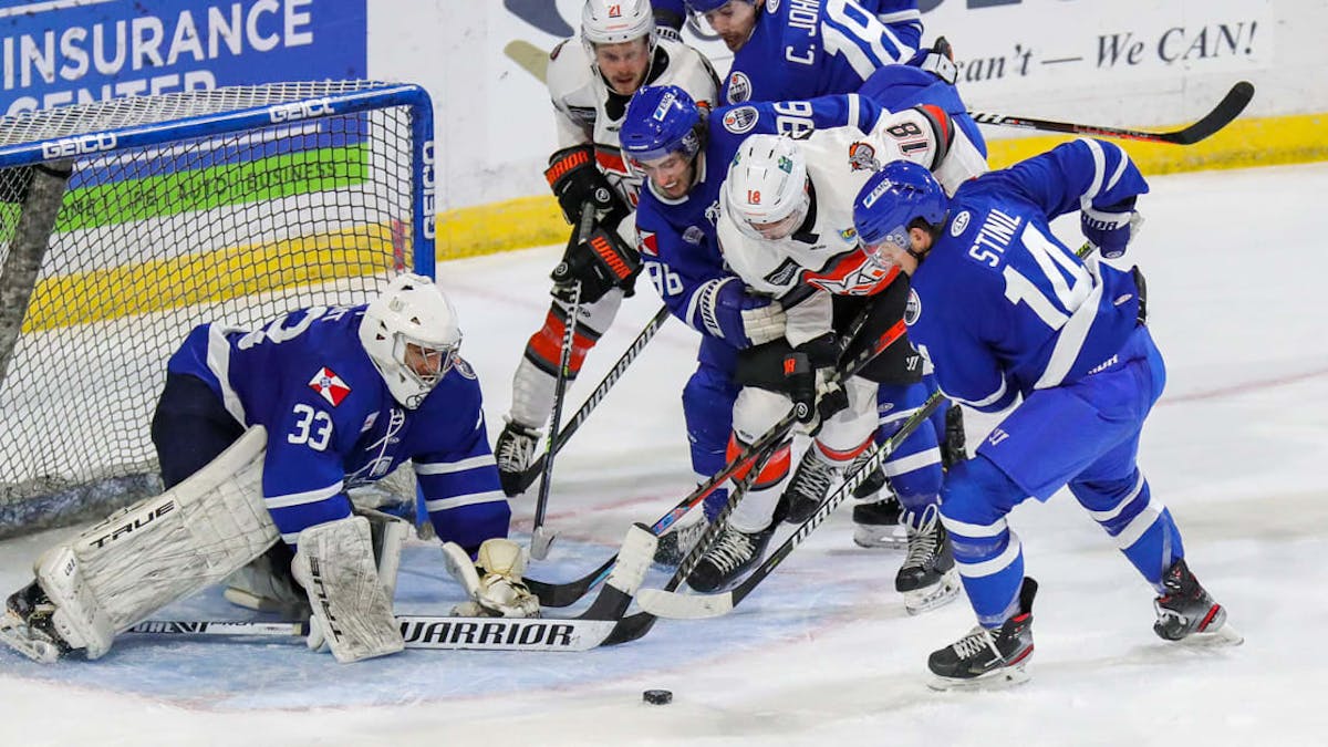 Watts Scores Late To Force OT; Mavs Win, 4-3