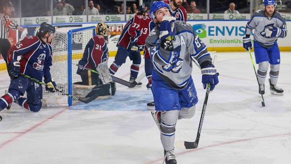 Thunder Closes Weekend With 5-2 Win Over Oilers